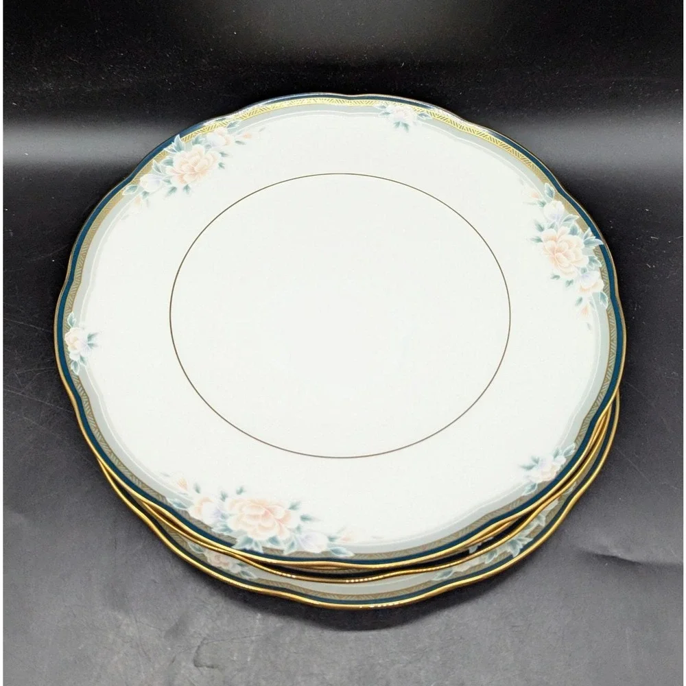 Set/4 Vintage Noritake  Bone China Carnegie Dinner Plate Scalloped Green Trim
